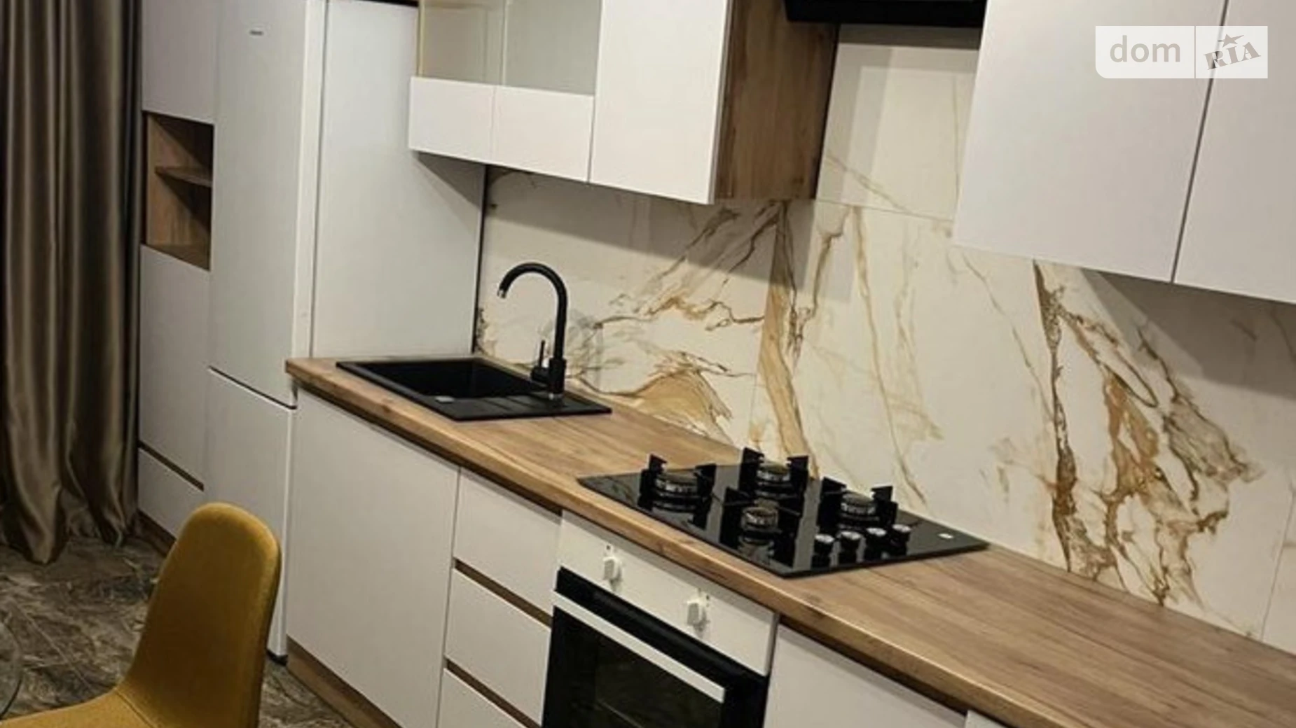 Продається 1-кімнатна квартира 44 кв. м у Львові, вул. Дениса Січинського, 2А - фото 2