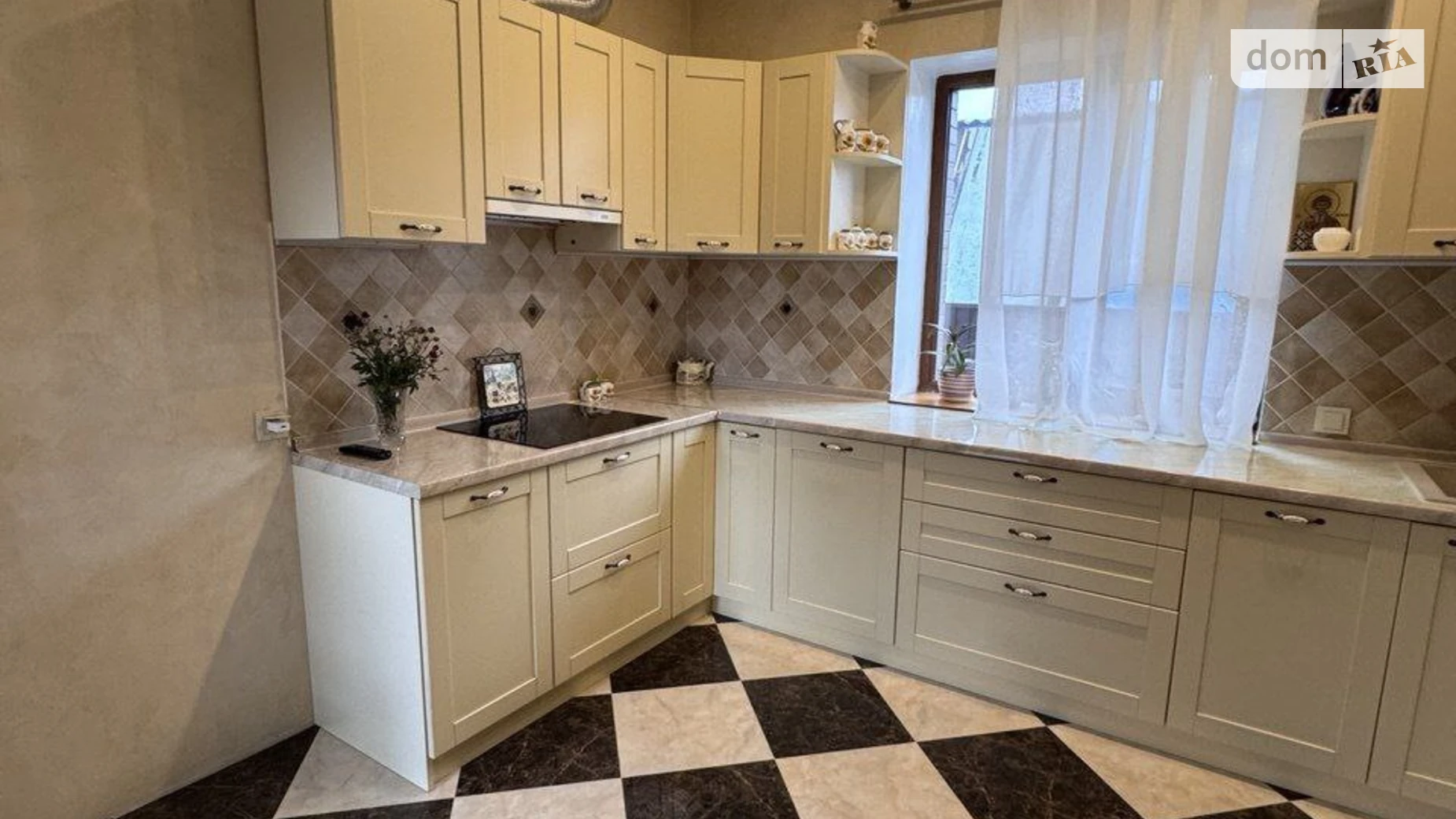 Продается дом на 2 этажа 210.7 кв. м с балконом, цена: 147000 $ - фото 4