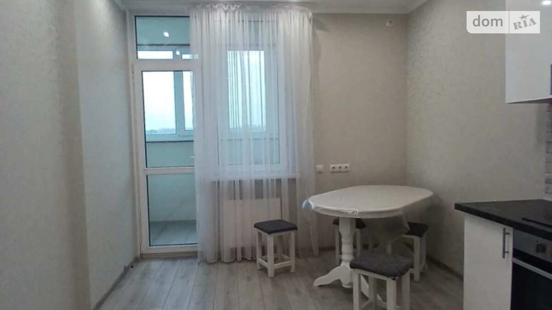 Продается 1-комнатная квартира 45.4 кв. м в Киеве, ул. Рея Бредбери(Володи Дубинина), 2 - фото 4