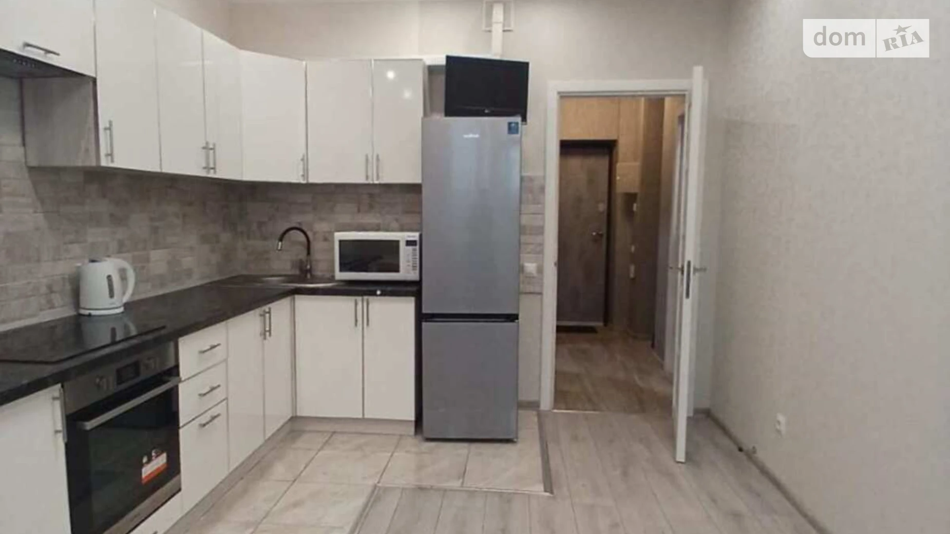 Продается 1-комнатная квартира 45.4 кв. м в Киеве, ул. Рея Бредбери(Володи Дубинина), 2 - фото 3