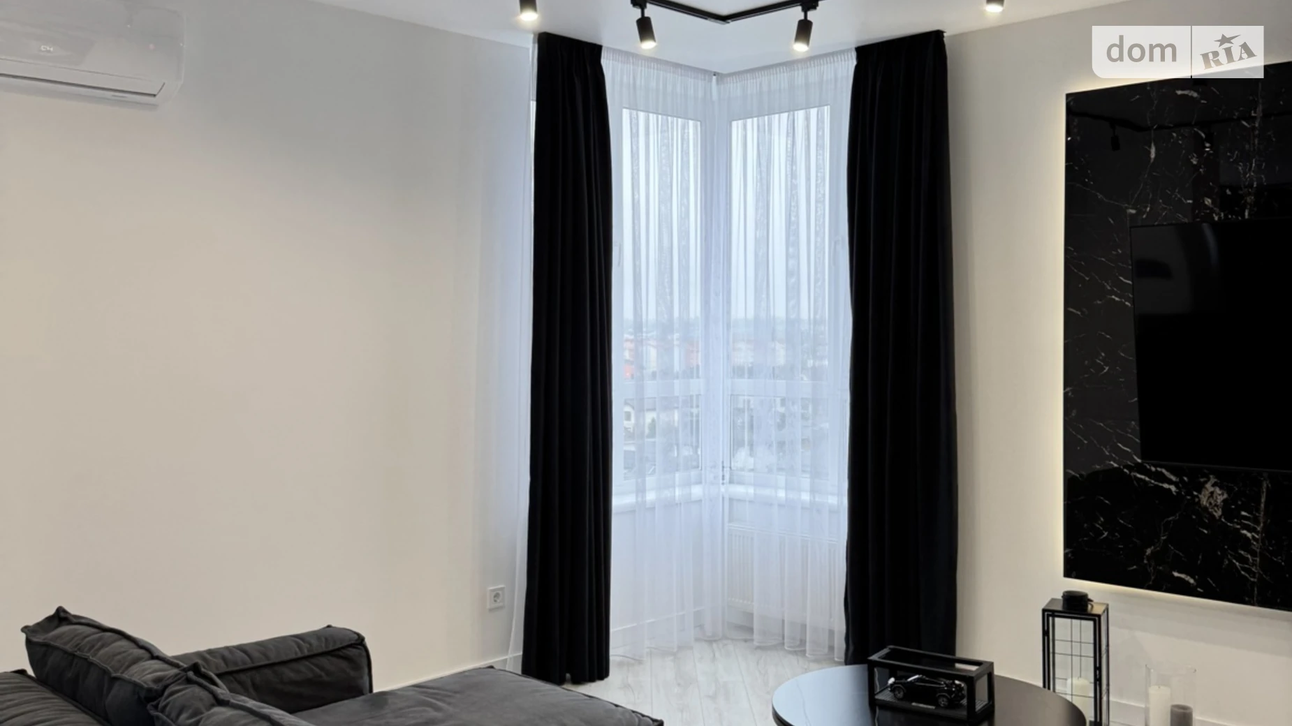 Продається 1-кімнатна квартира 61 кв. м у Рівному, вул. Гурія Бухала, 13 - фото 3