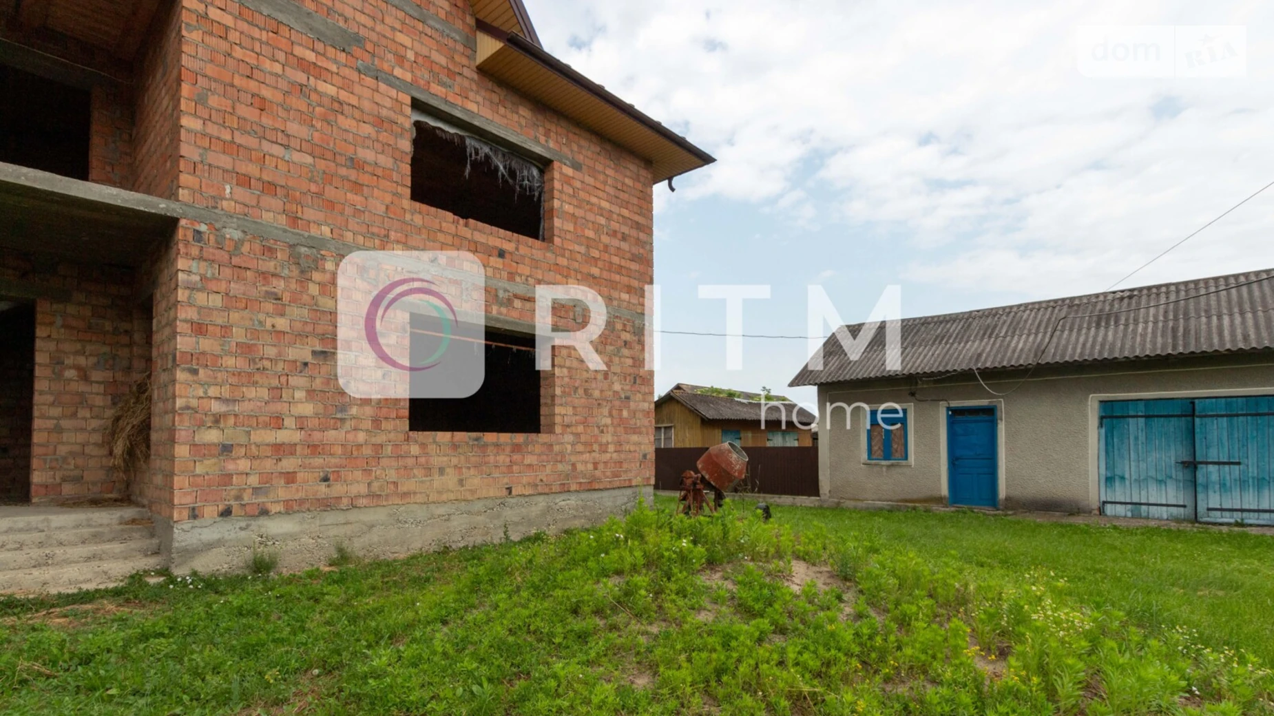 Продается дом на 2 этажа 238 кв. м с бассейном, цена: 50000 $ - фото 4