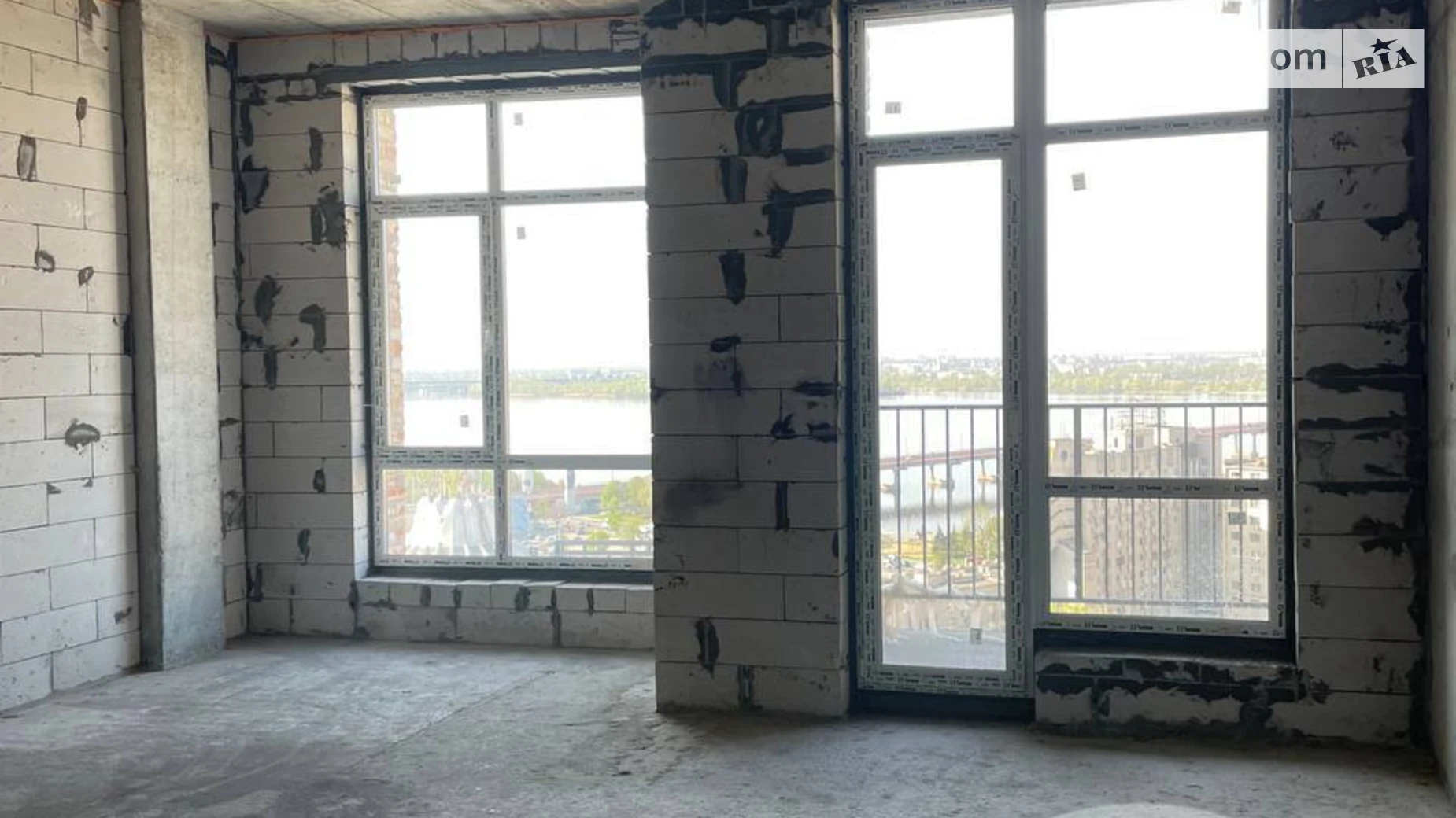 Продается 1-комнатная квартира 47.2 кв. м в Днепре, ул. Ломаная, 18 - фото 2