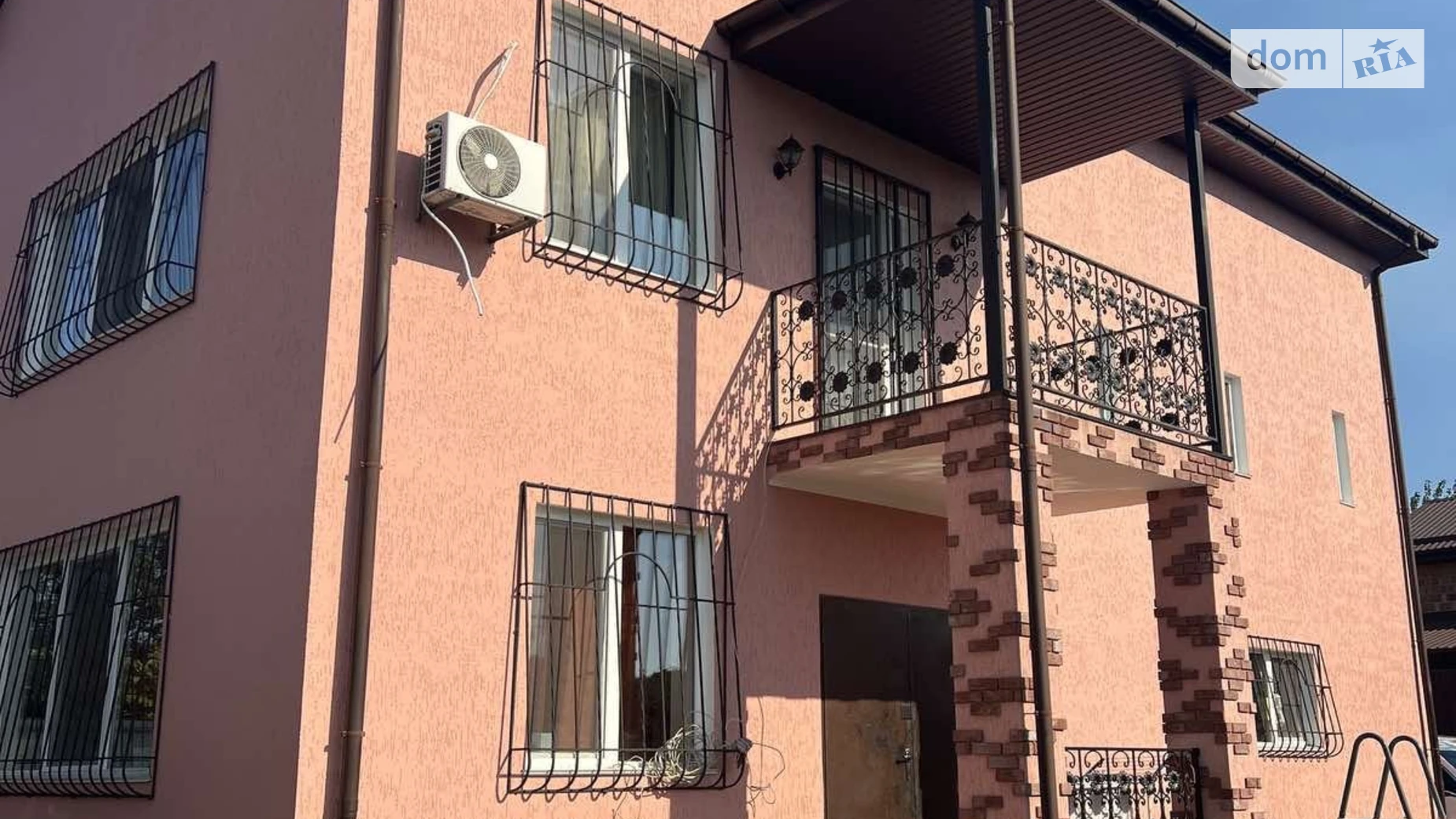 Продається будинок 3 поверховий 210 кв. м з терасою, цена: 170000 $ - фото 2