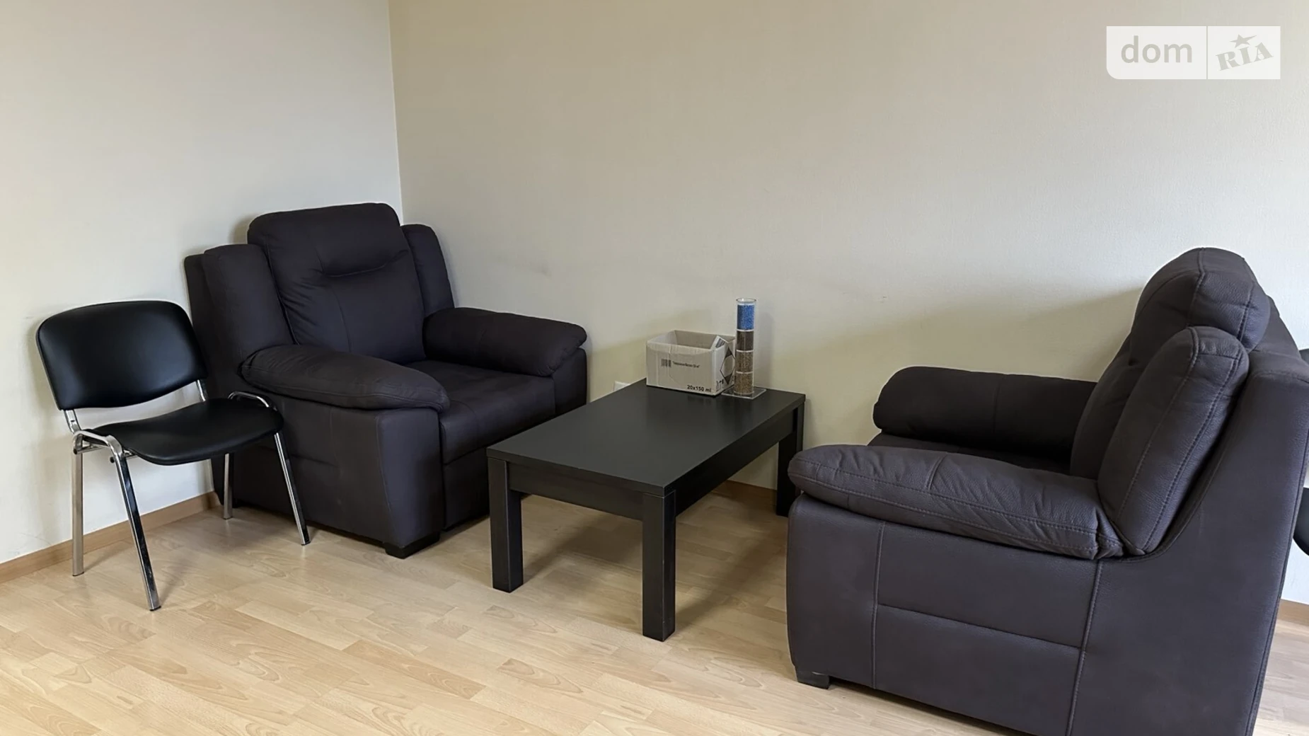 Сдается в аренду офис 196 кв. м в бизнес-центре, цена: 2200 $ - фото 2