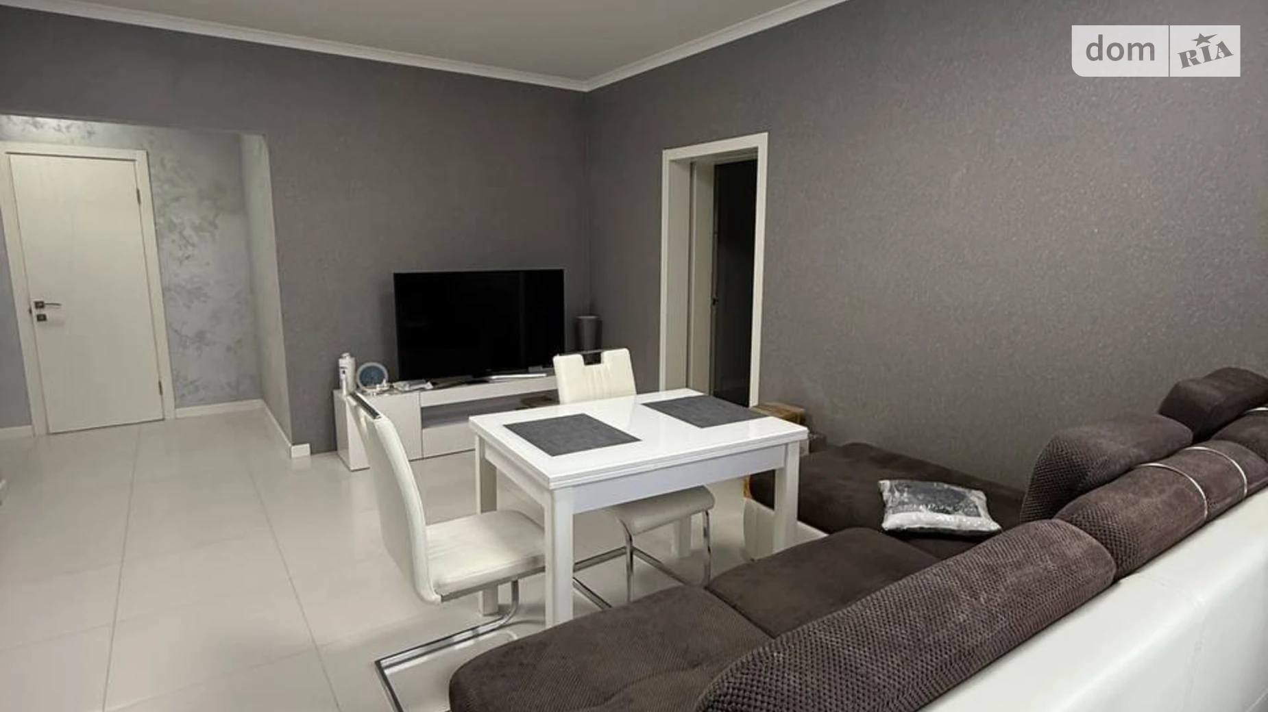 Продается 2-комнатная квартира 87.6 кв. м в Киеве, просп. Валерия Лобановского(Краснозвёздный), 6А - фото 2