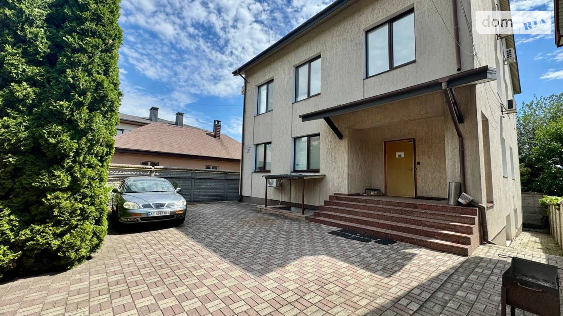 Продается дом на 4 этажа 491 кв. м с верандой, цена: 250000 $ - фото 2