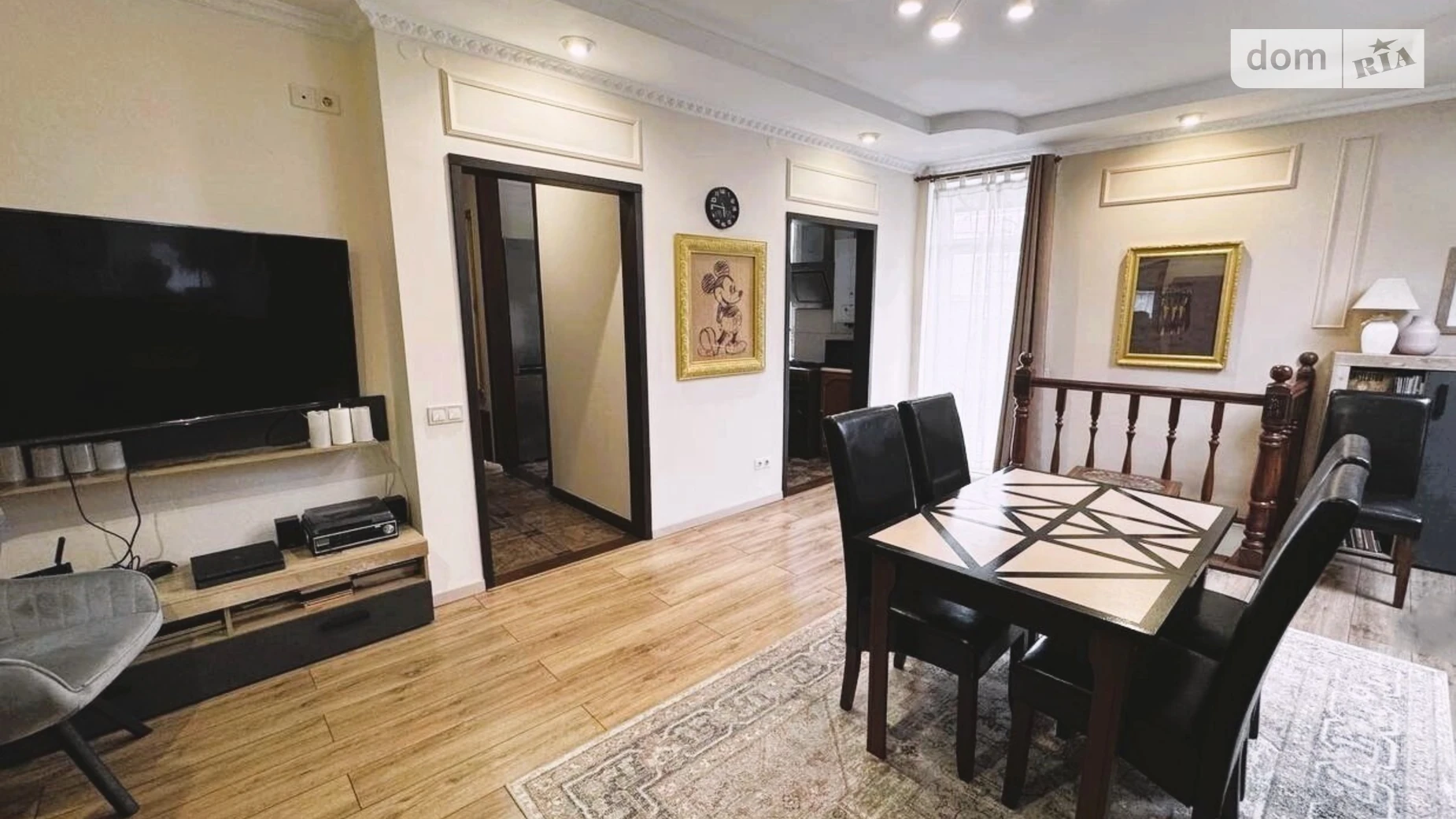 Продается 5-комнатная квартира 115 кв. м в Львове, ул. Остапа Луцкого - фото 2