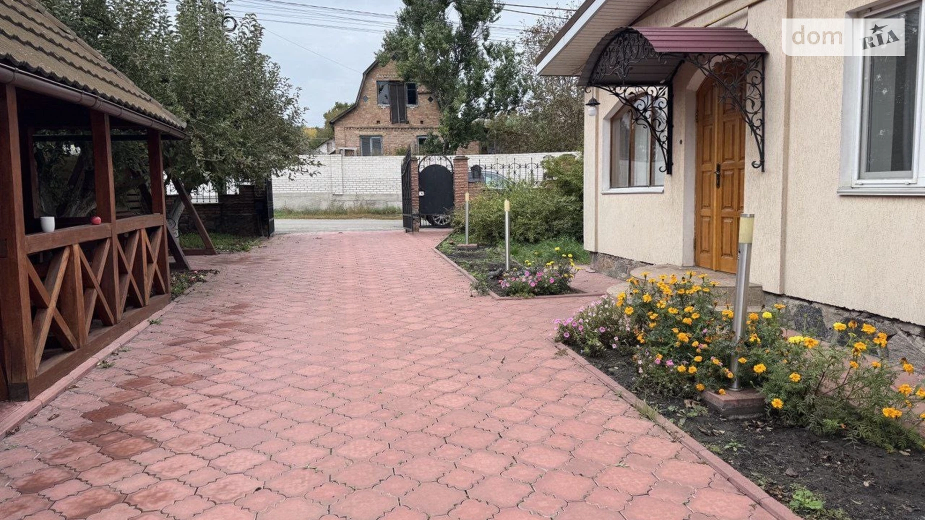 Сдается в аренду одноэтажный дом 100 кв. м с гаражом, цена: 750 $ - фото 2