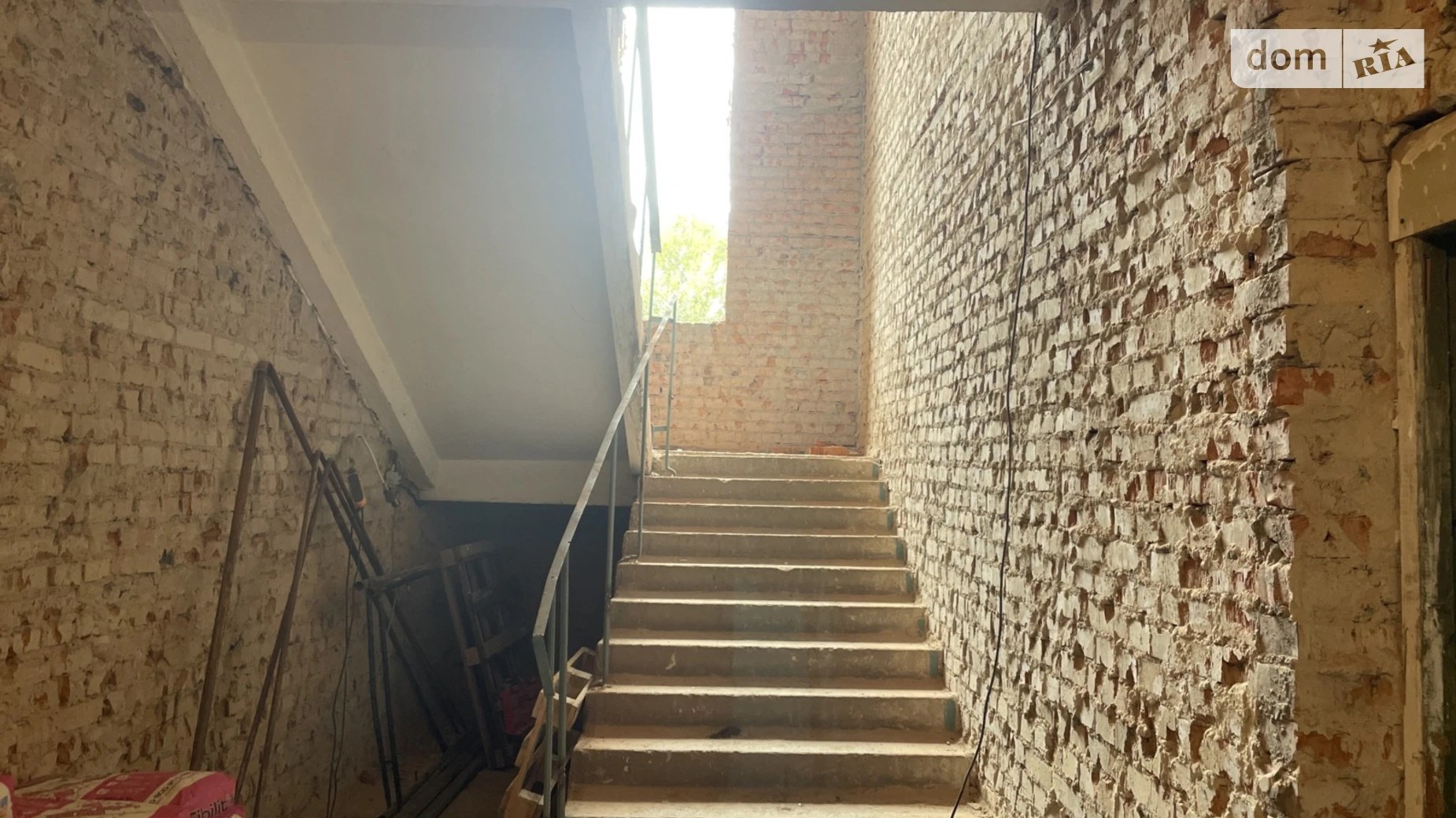 Сдается в аренду помещения свободного назначения 520 кв. м в 2-этажном здании, цена: 3500 $ - фото 3