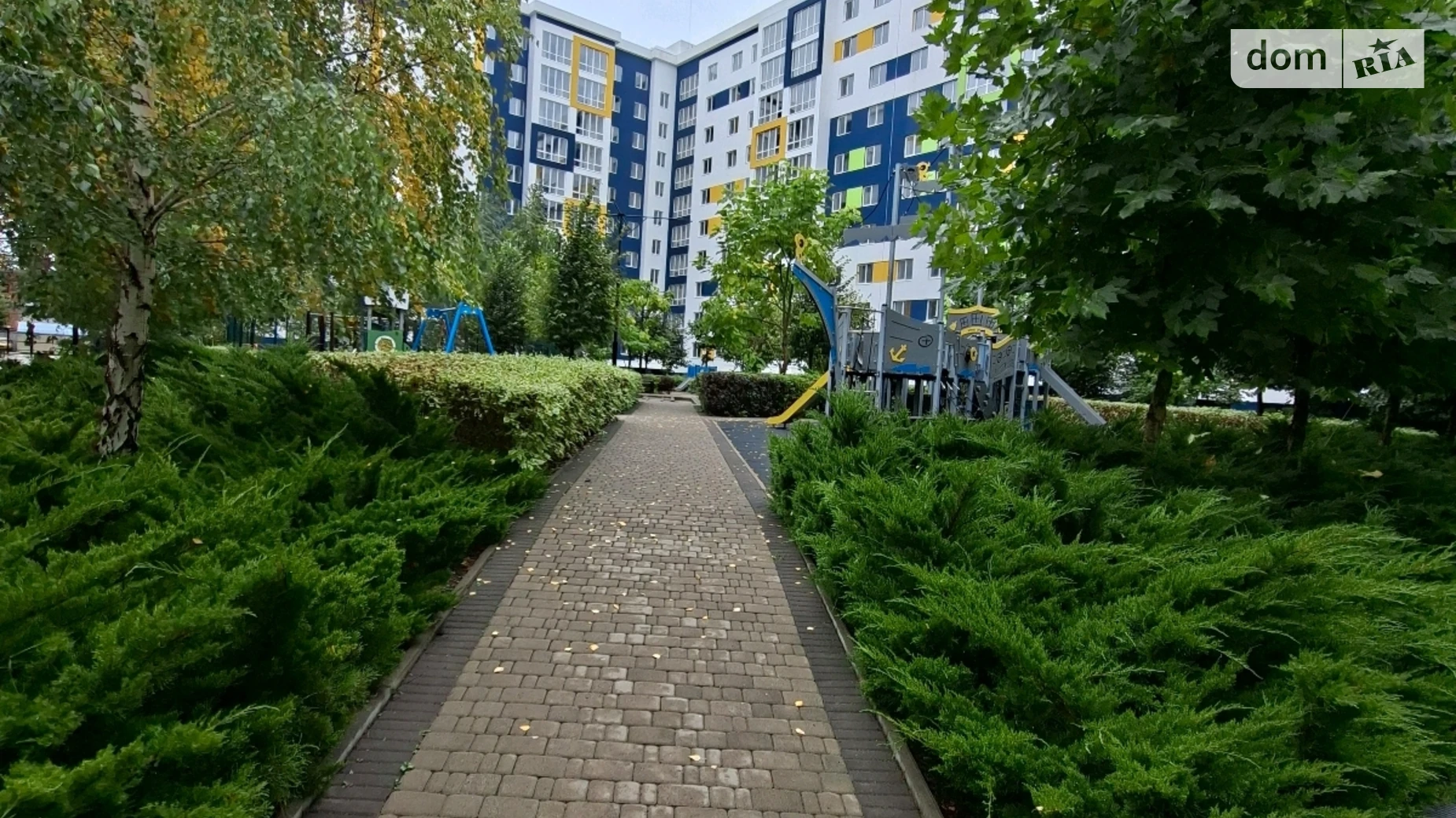 Продается 2-комнатная квартира 60 кв. м в Буче, бул. Леонида Бирюкова, 9 - фото 2