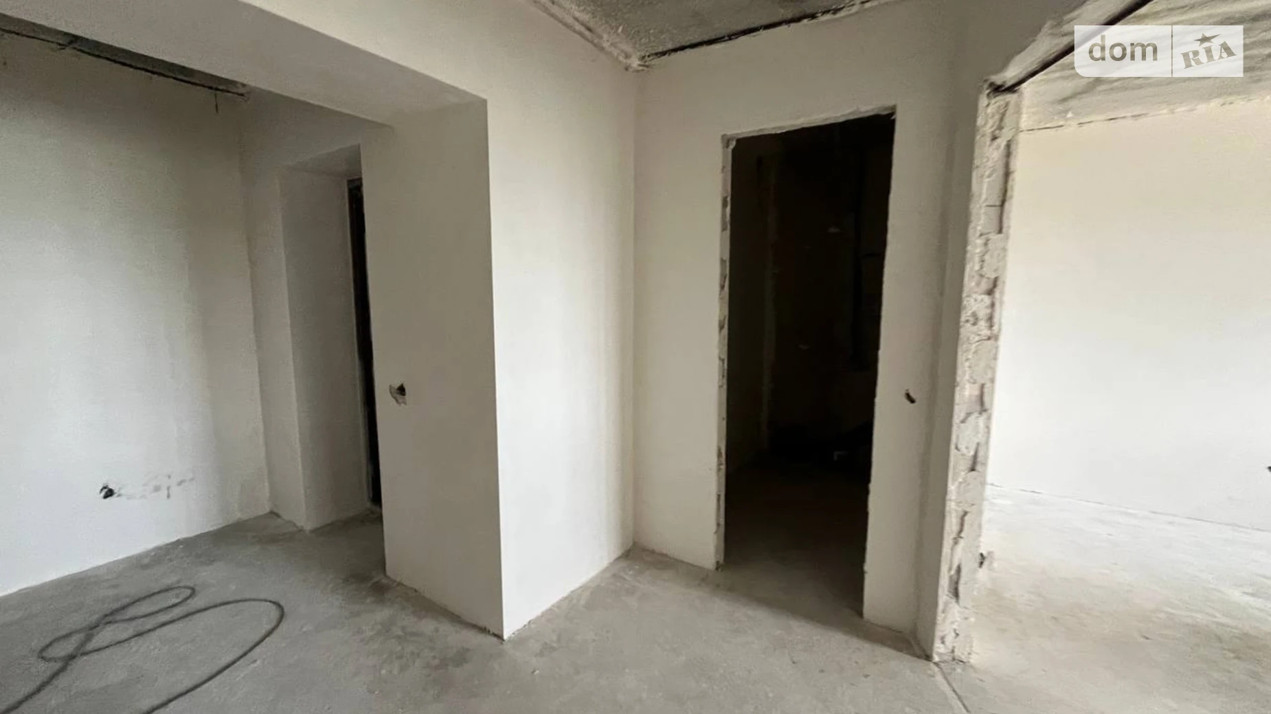 3-комнатная квартира 93 кв. м в Тернополе, ул. Микулинецкая - фото 3