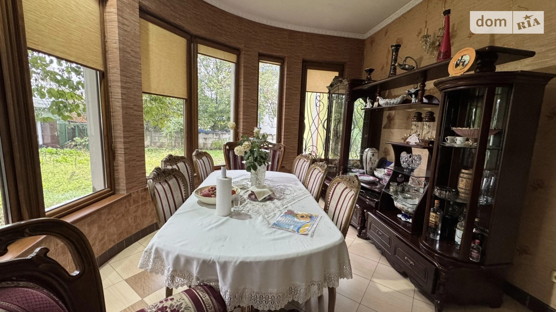 Сдается в аренду дом на 3 этажа 250 кв. м с бассейном, цена: 250 $ - фото 4