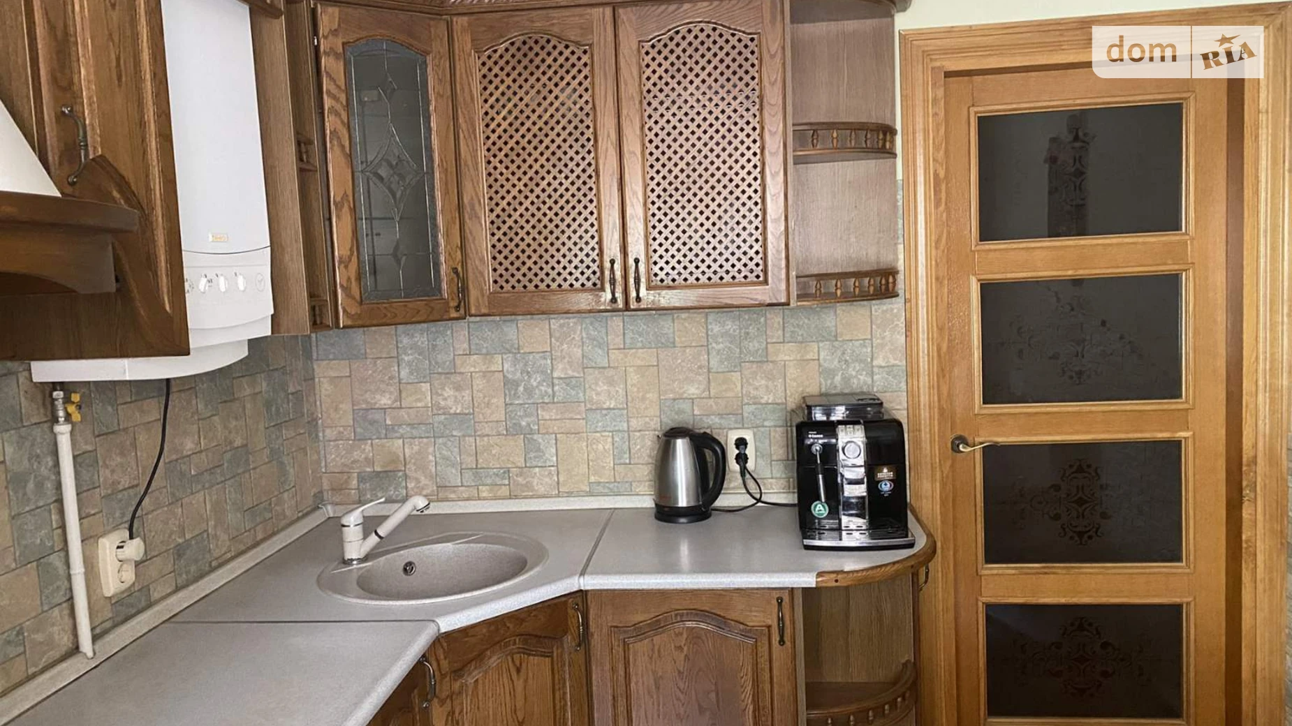 2-комнатная квартира 54 кв. м в Тернополе, ул. Карпенко, 12А - фото 2