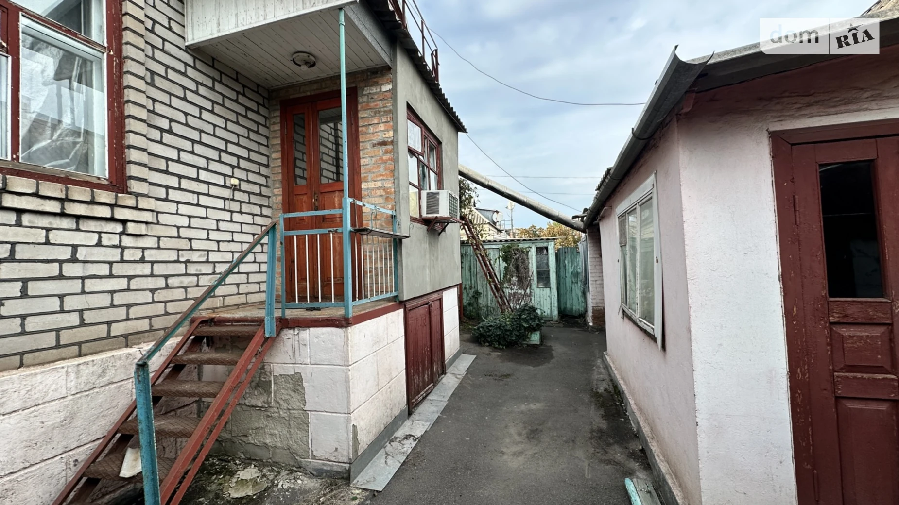 Продается одноэтажный дом 209 кв. м с террасой, цена: 25000 $ - фото 2
