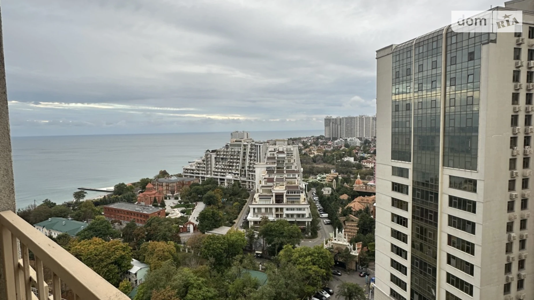 Сдается в аренду 1-комнатная квартира 55 кв. м в Одессе, плато Аркадийское(Гагаринское), 5А корпус 2 - фото 2