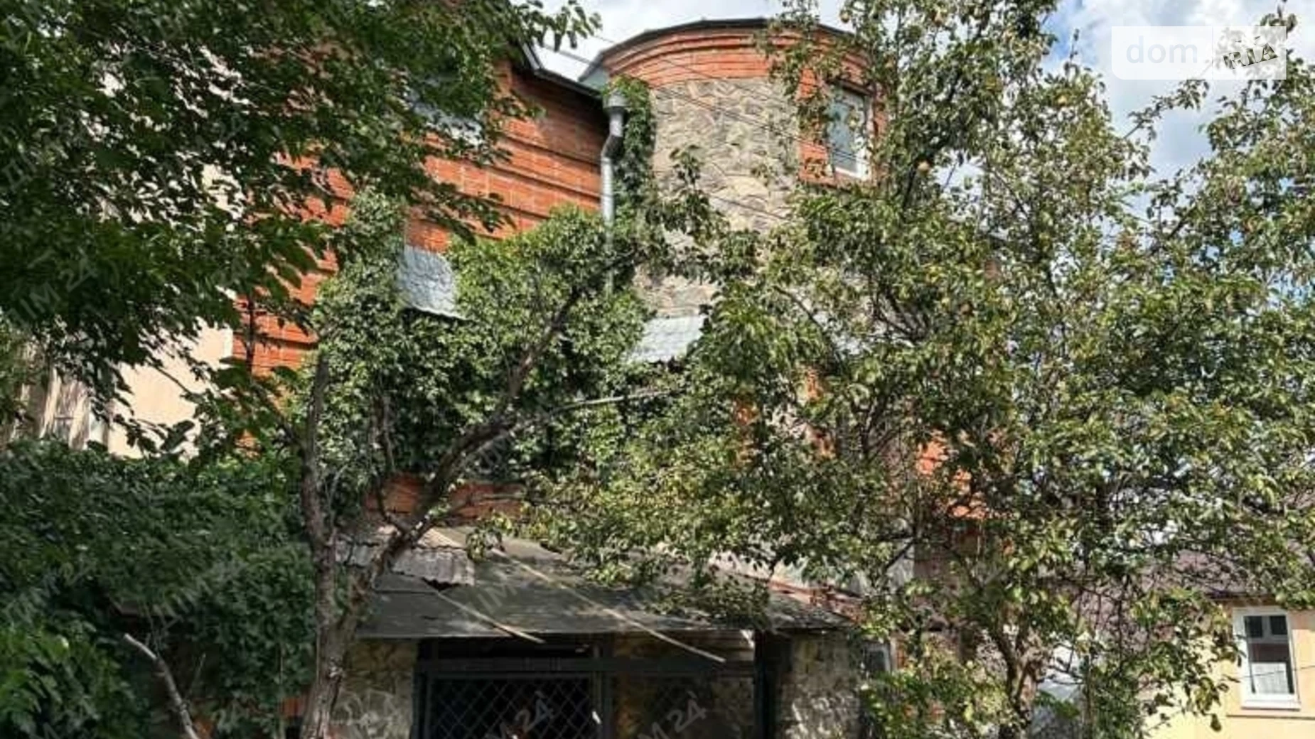 Продается дом на 3 этажа 150 кв. м с мансардой, цена: 64000 $ - фото 2