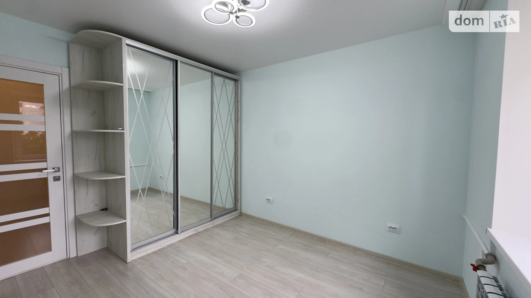 Продается 2-комнатная квартира 52 кв. м в Ивано-Франковске, ул. Хоткевича Гната, 44/5 - фото 2