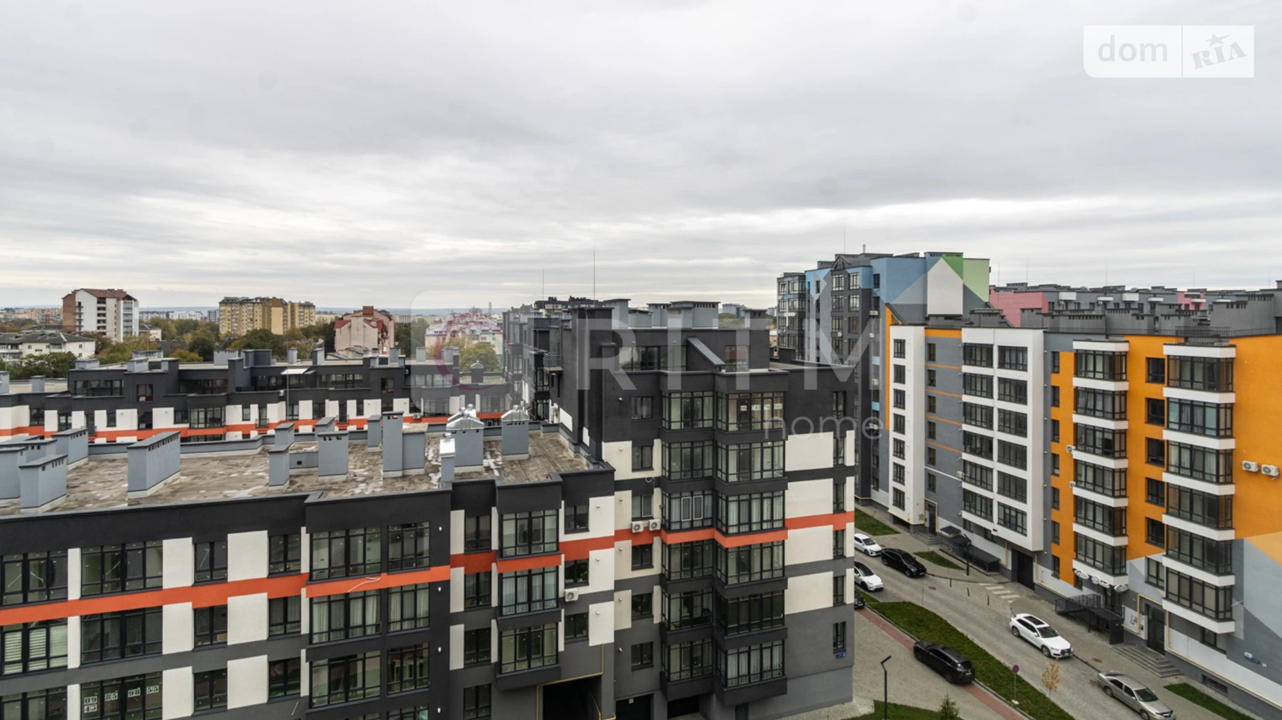 Продается 2-комнатная квартира 70 кв. м в Ивано-Франковске, ул. Национальной Гвардии - фото 5