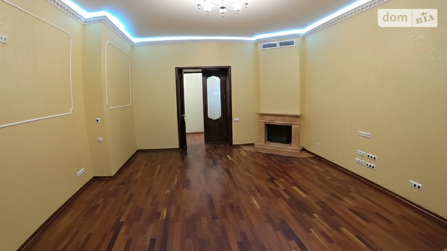 Сдается в аренду офис 158.1 кв. м в бизнес-центре, цена: 1300 $ - фото 2