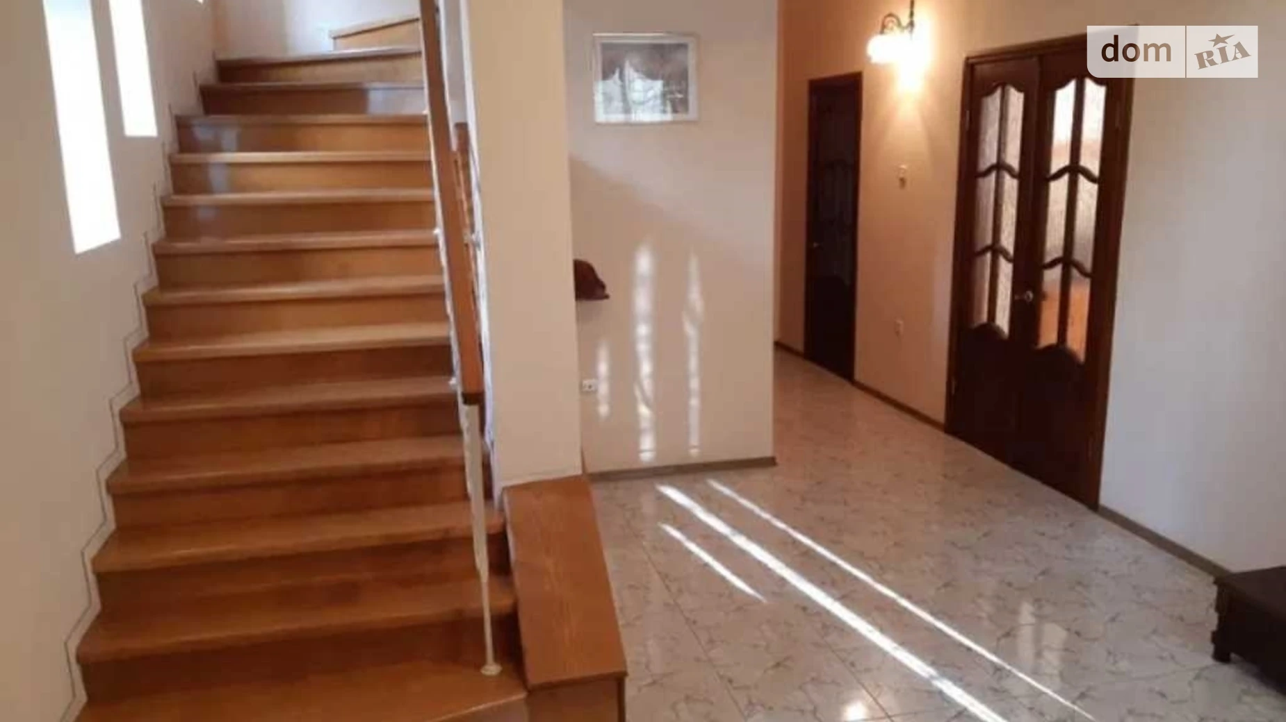 Продается дом на 2 этажа 198 кв. м с подвалом, цена: 140000 $ - фото 4