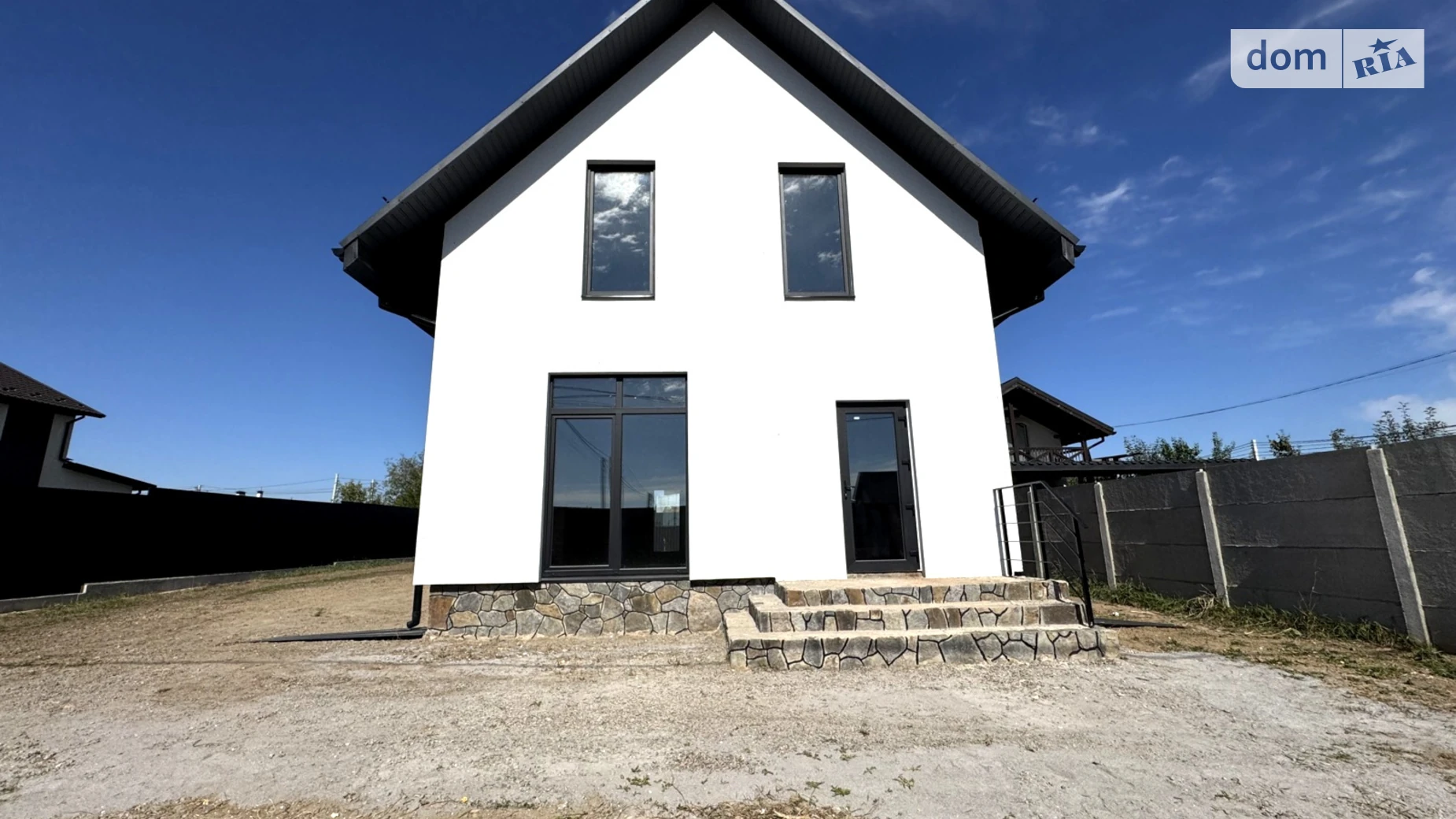 Продается дом на 2 этажа 130 кв. м с мансардой, цена: 120000 $ - фото 2