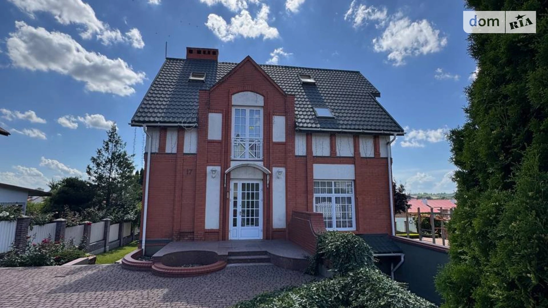 Продается дом на 2 этажа 321.4 кв. м с террасой, цена: 280000 $ - фото 2