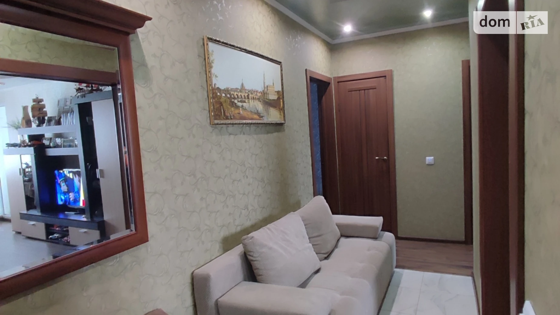 Продается 3-комнатная квартира 63.3 кв. м в Кривом Роге, цена: 36000 $ - фото 2