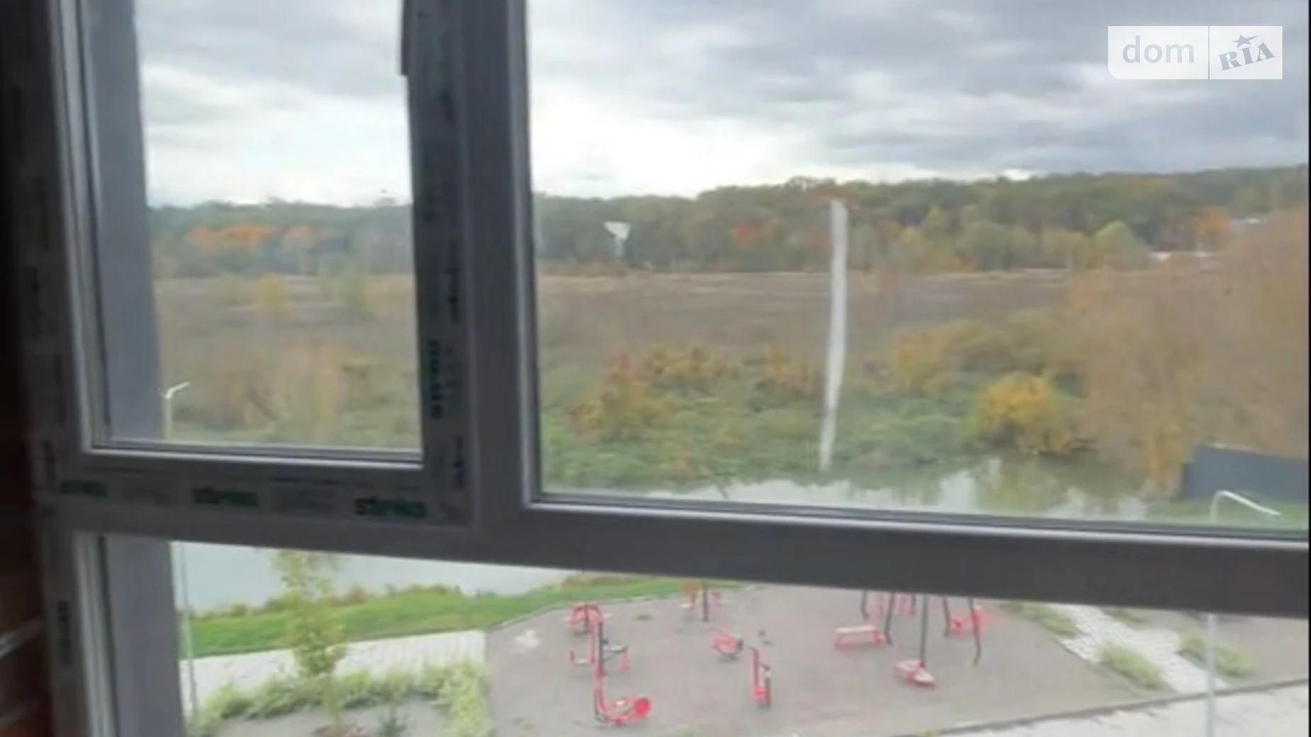 Продается 1-комнатная квартира 40 кв. м в Гостомеле, ул. Мирная, 3А - фото 4