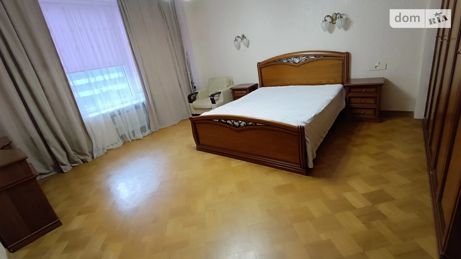 Сдается в аренду 3-комнатная квартира 135 кв. м в Одессе, ул. Литературная, 1А - фото 3