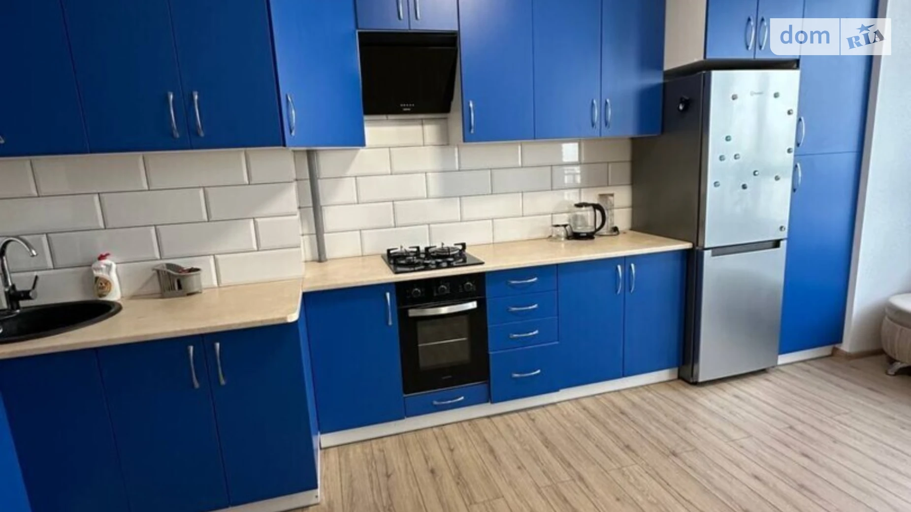 Здається в оренду 1-кімнатна квартира 42 кв. м у, цена: 450 $ - фото 2