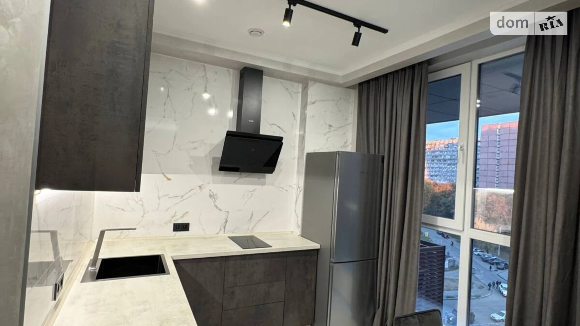 Сдается в аренду 1-комнатная квартира 36.9 кв. м в Днепре, бул. Звездный, 1М - фото 2