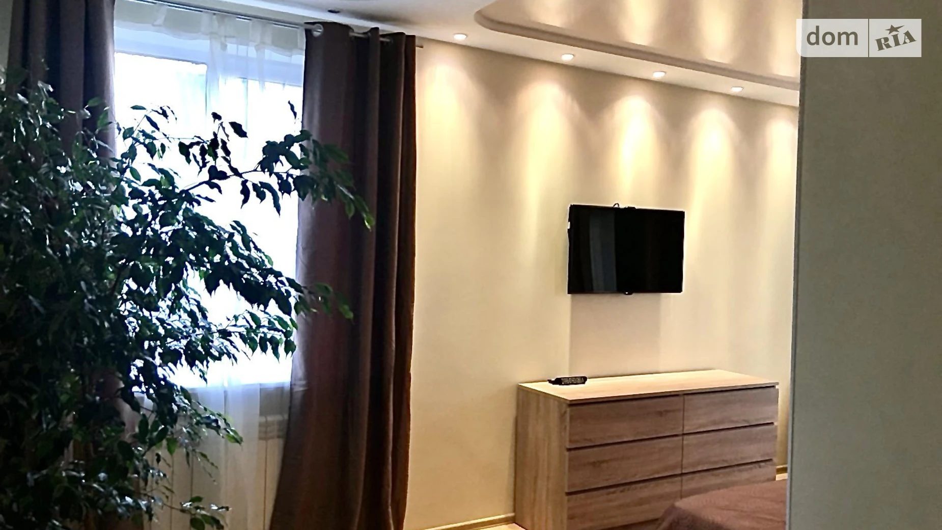 Сдается в аренду дом на 2 этажа 164 кв. м с балконом, цена: 65000 грн - фото 3