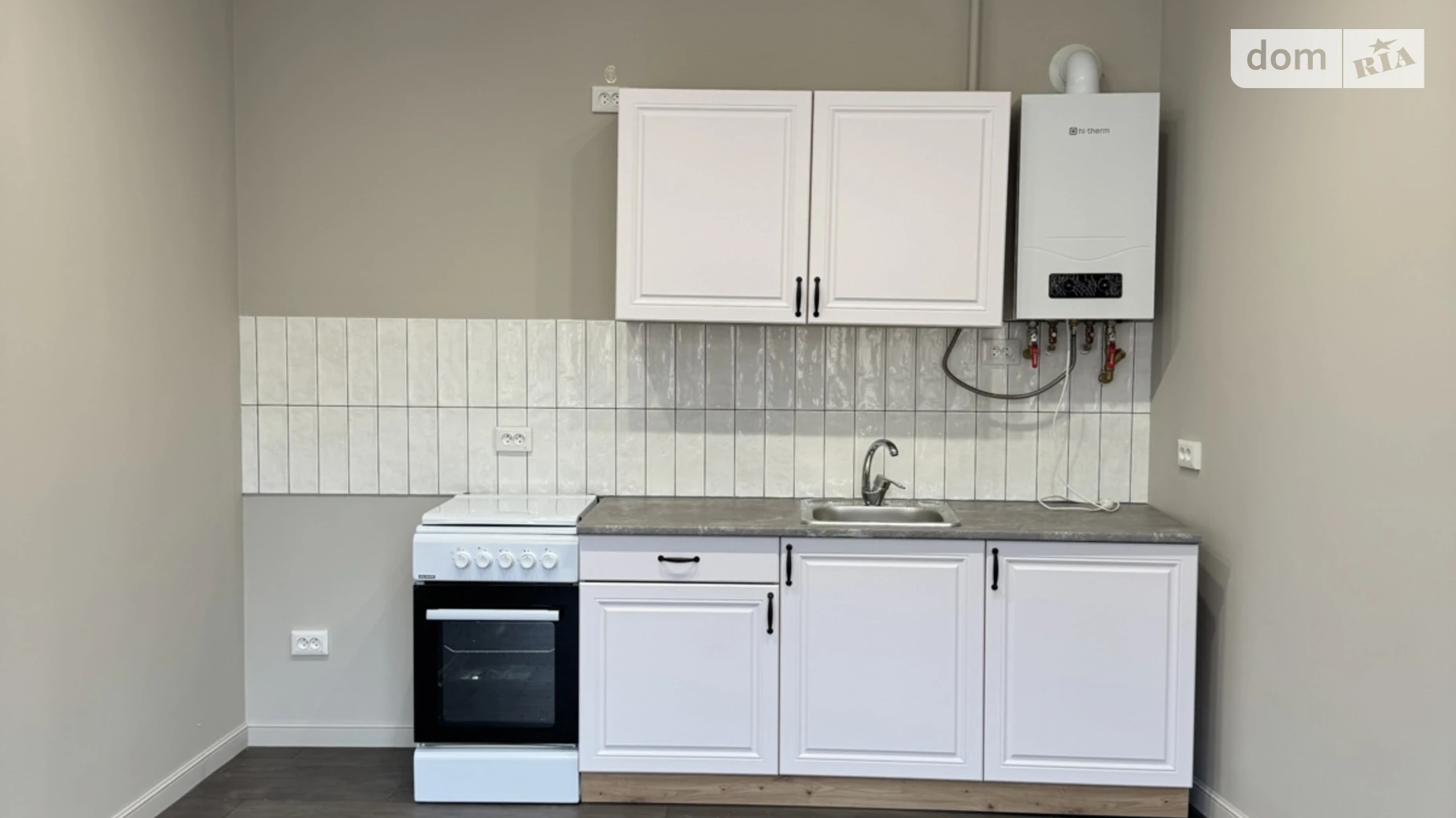 Сдается в аренду 1-комнатная квартира 46 кв. м в Черновцах, цена: 400 $ - фото 3