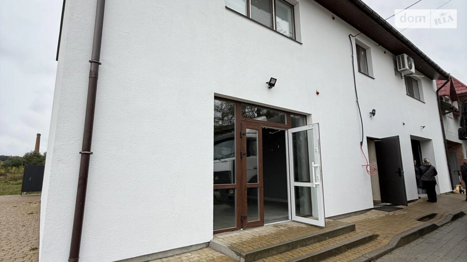 Здається в оренду приміщення вільного призначення 300 кв. м в 2-поверховій будівлі, цена: 3000 $ - фото 2