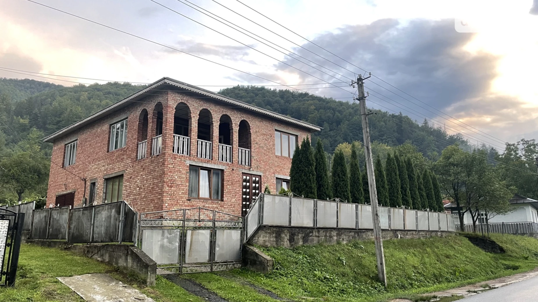 Продается дом на 2 этажа 290 кв. м с садом, цена: 148000 $ - фото 4