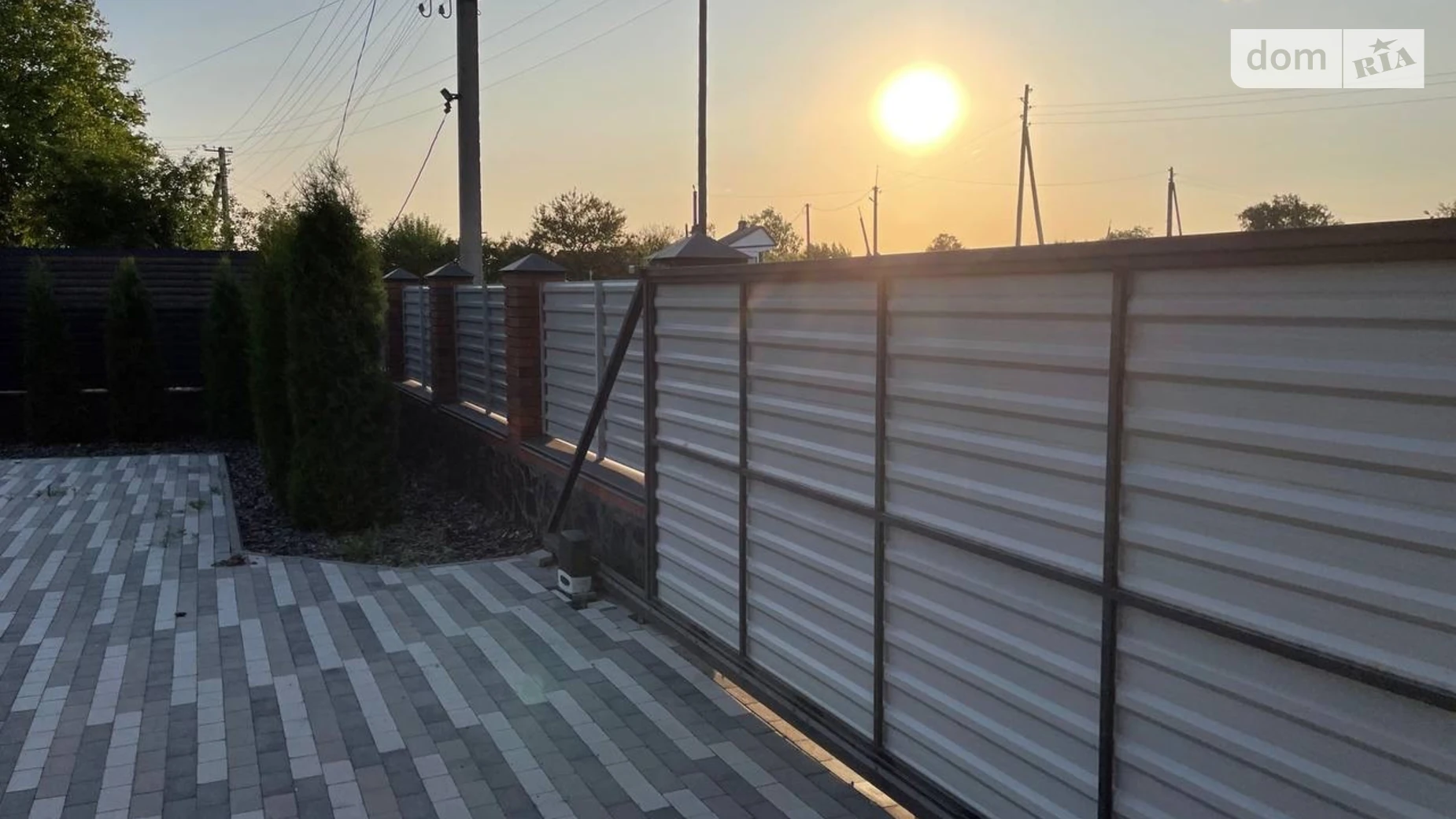 Продается дом на 2 этажа 450 кв. м с подвалом, цена: 160000 $ - фото 3