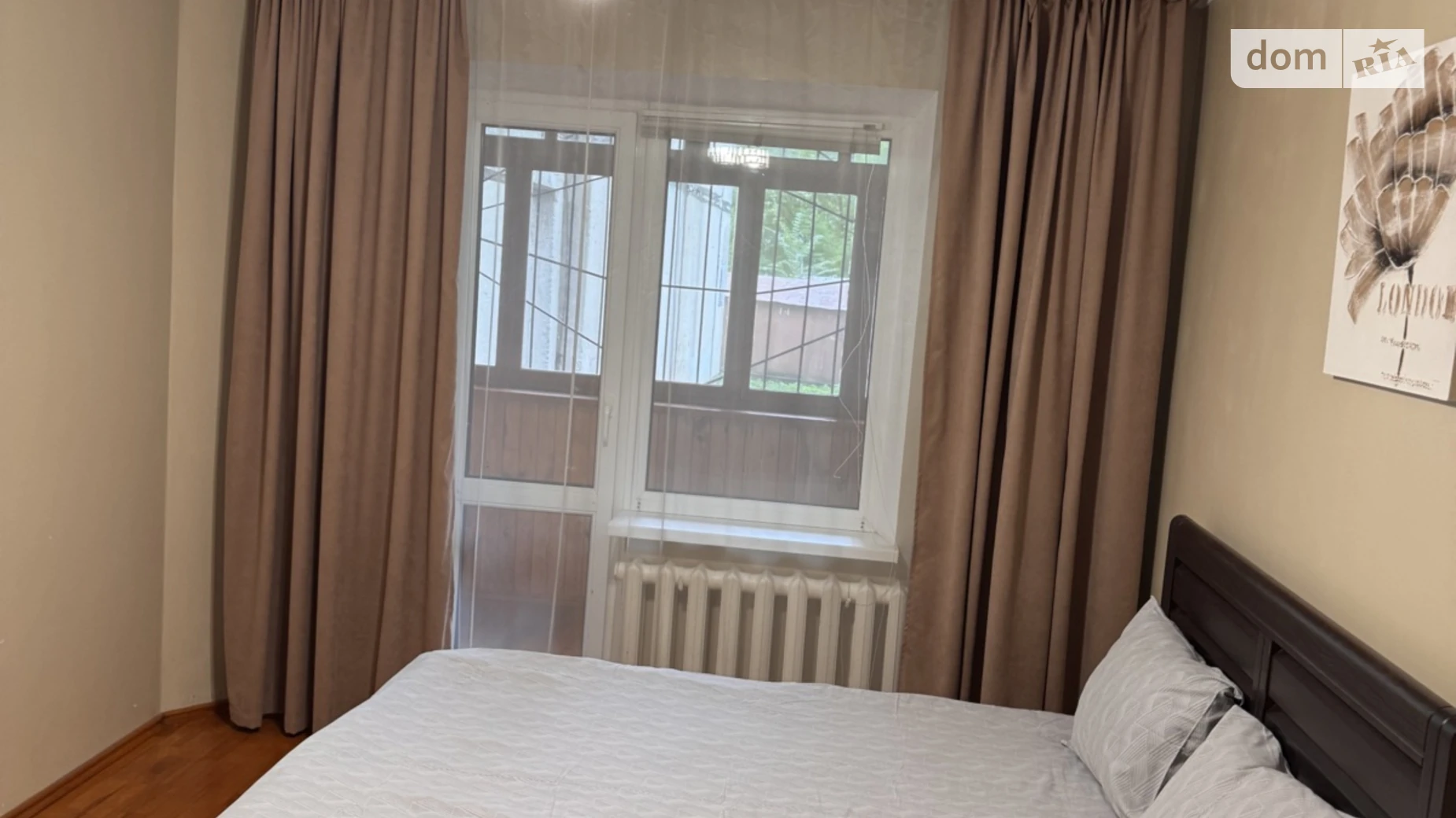 Продается 3-комнатная квартира 65 кв. м в Ровно, ул. Грушевского Академика, 40 - фото 2