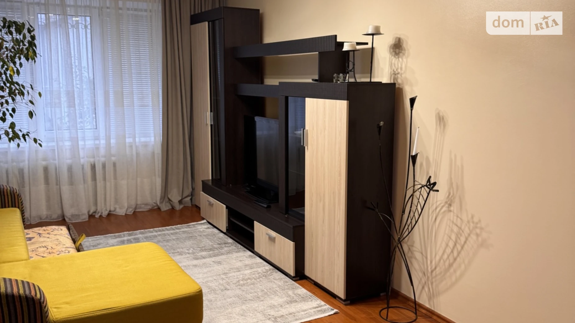 Продается 3-комнатная квартира 65 кв. м в Ровно, ул. Грушевского Академика, 40 - фото 5