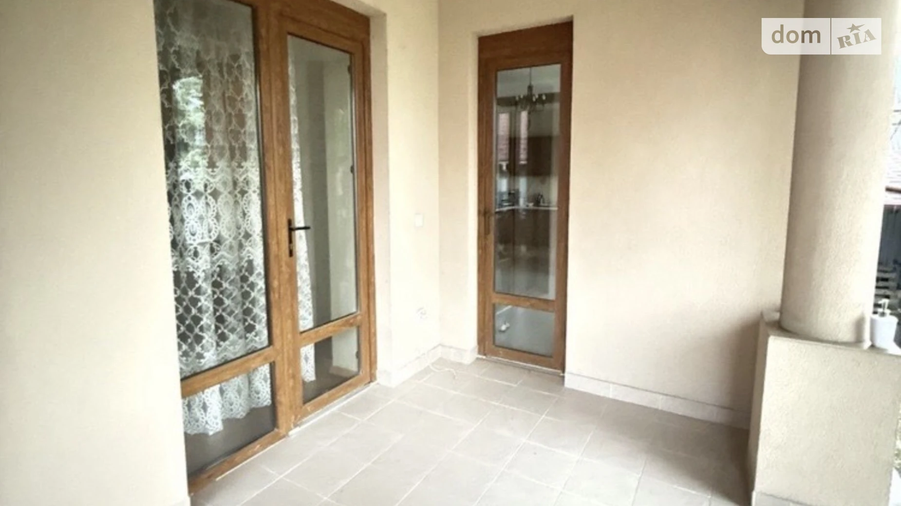 Сдается в аренду дом на 2 этажа 300 кв. м с балконом, цена: 1000 $ - фото 2