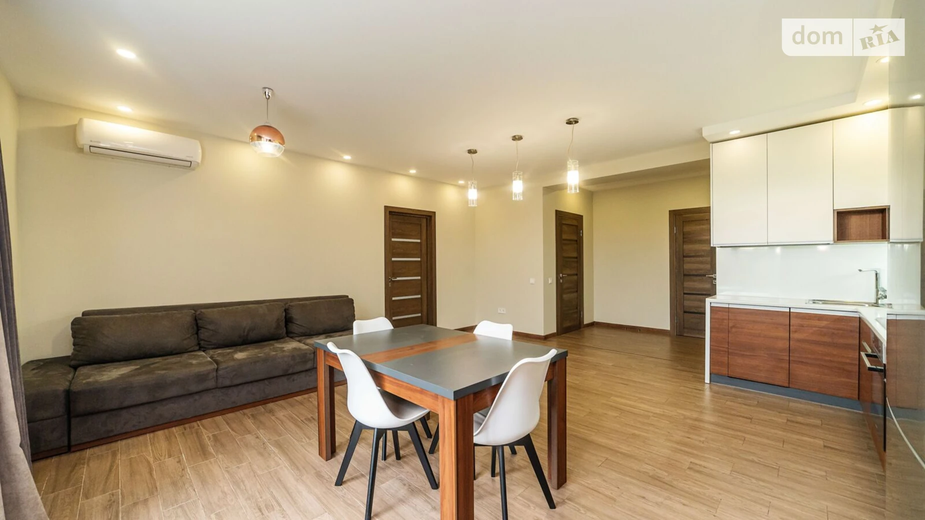 Продается 1-комнатная квартира 75 кв. м в Рованцах, ул. Покровская - фото 4