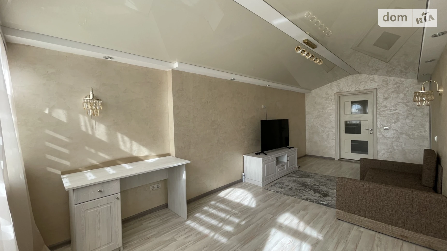 Продается одноэтажный дом 123.4 кв. м с балконом, цена: 180000 $ - фото 5