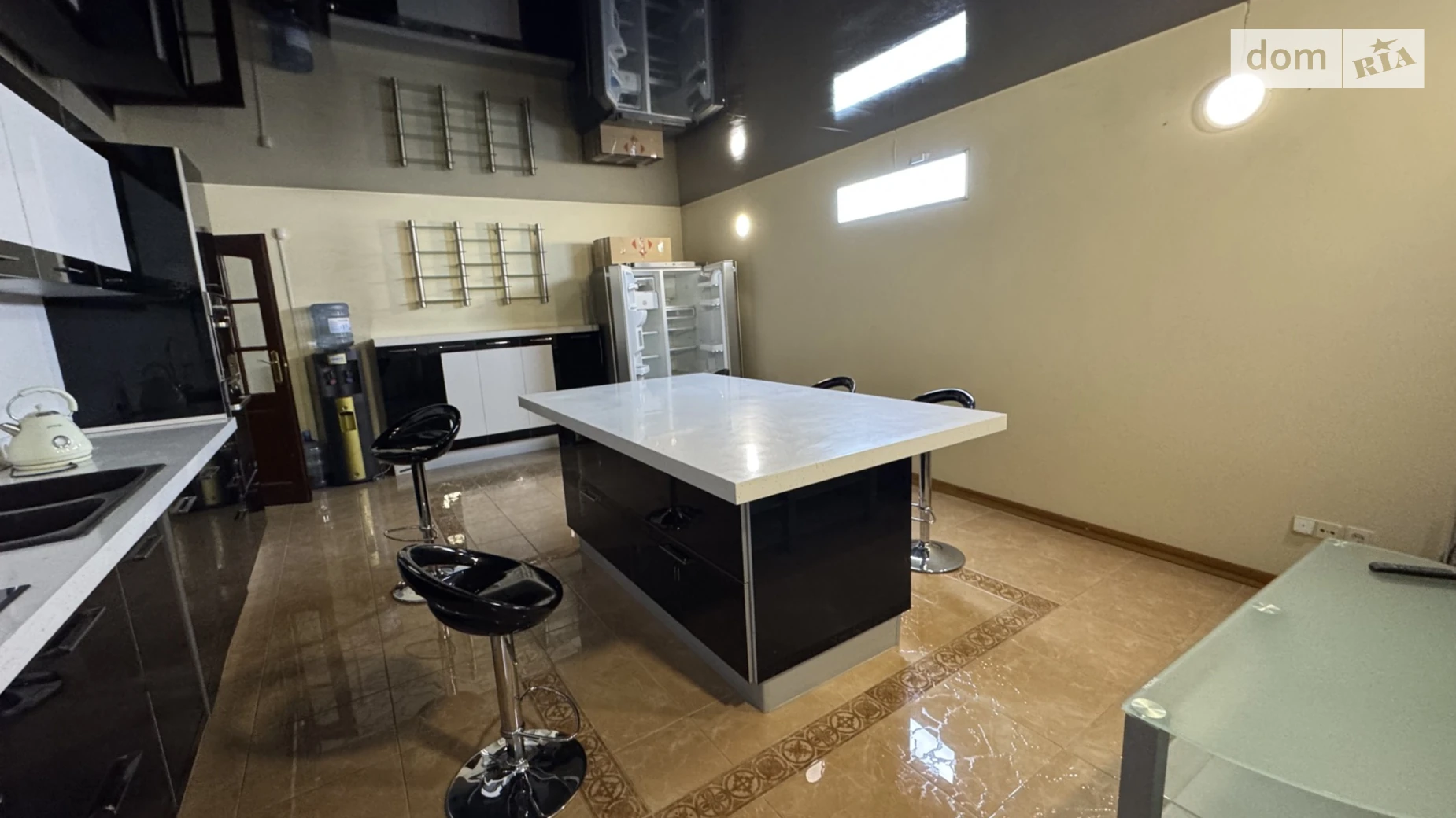 Продается 3-комнатная квартира 170 кв. м в Киеве, ул. Саксаганского, 84/86 - фото 4