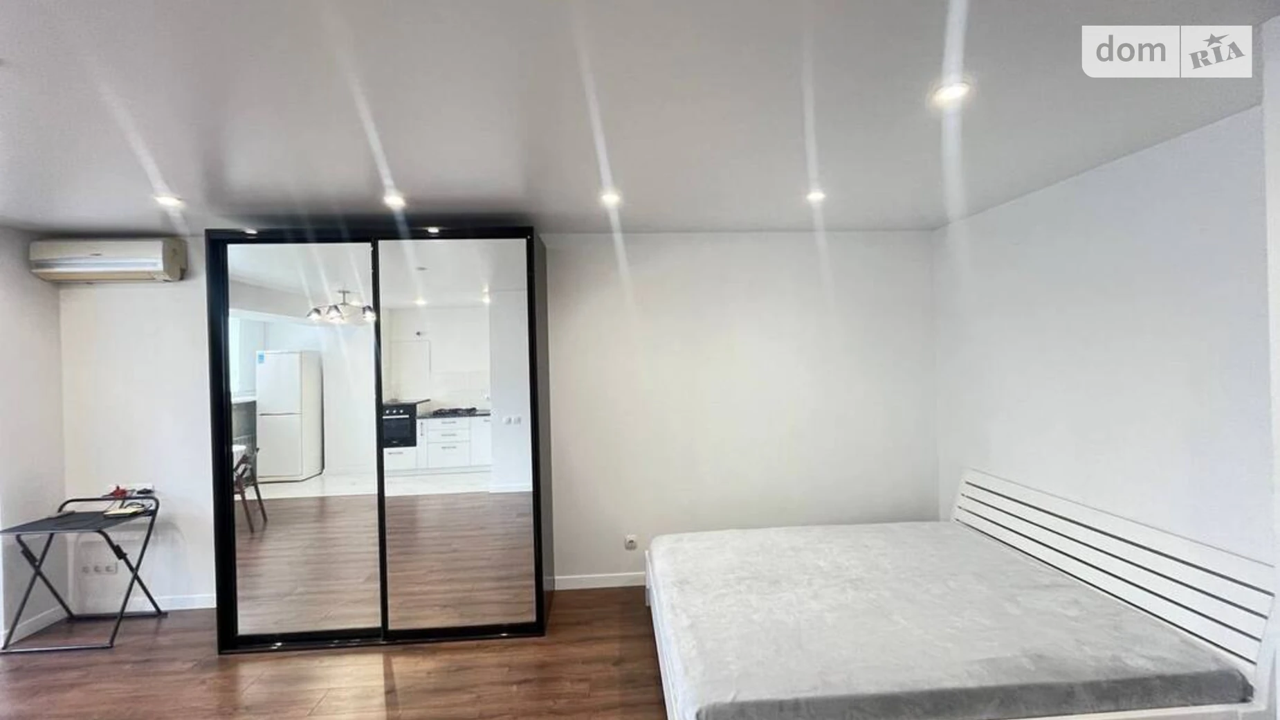 Сдается в аренду 1-комнатная квартира 45 кв. м в Киеве, ул. Вячеслава Черновола(Косиора), 30 - фото 4