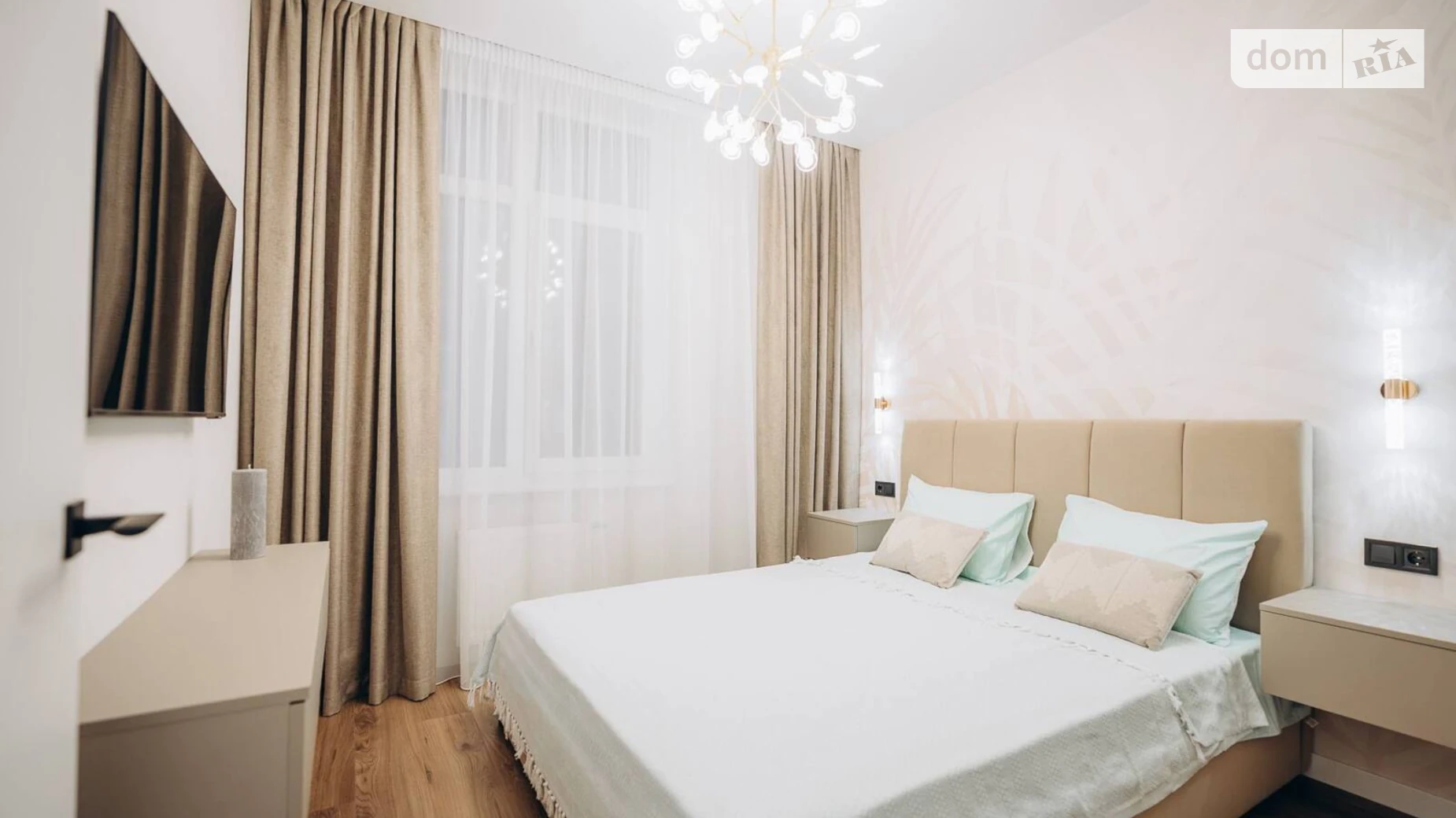 Продается 1-комнатная квартира 43 кв. м в Одессе, ул. Краснова - фото 2