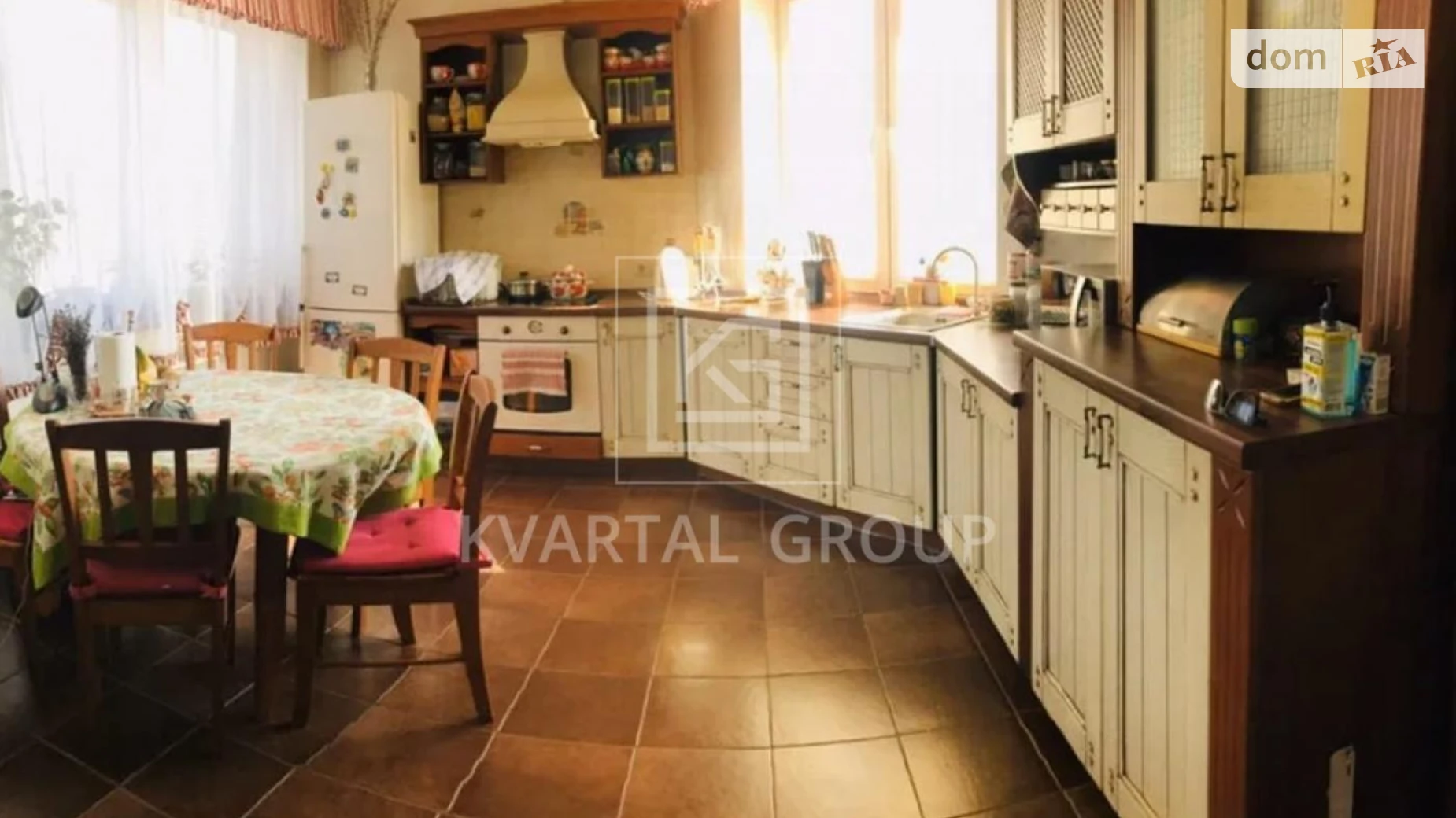 Продается дом на 2 этажа 139.6 кв. м с бассейном, цена: 115000 $ - фото 4