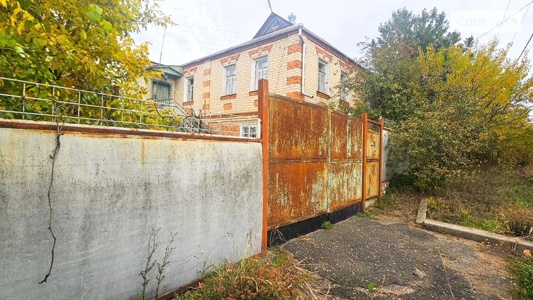 Продается дом на 2 этажа 225.4 кв. м с садом, цена: 33500 $ - фото 2