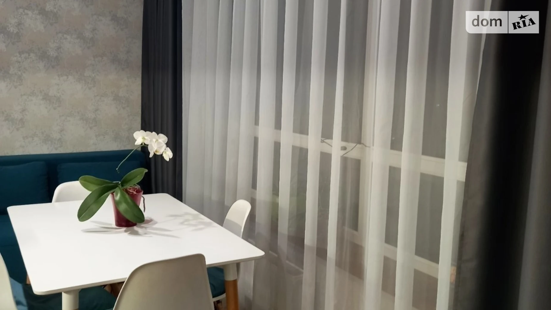 Продается 1-комнатная квартира 54.31 кв. м в Киеве, ул. Квитки Цисык, 32 - фото 2