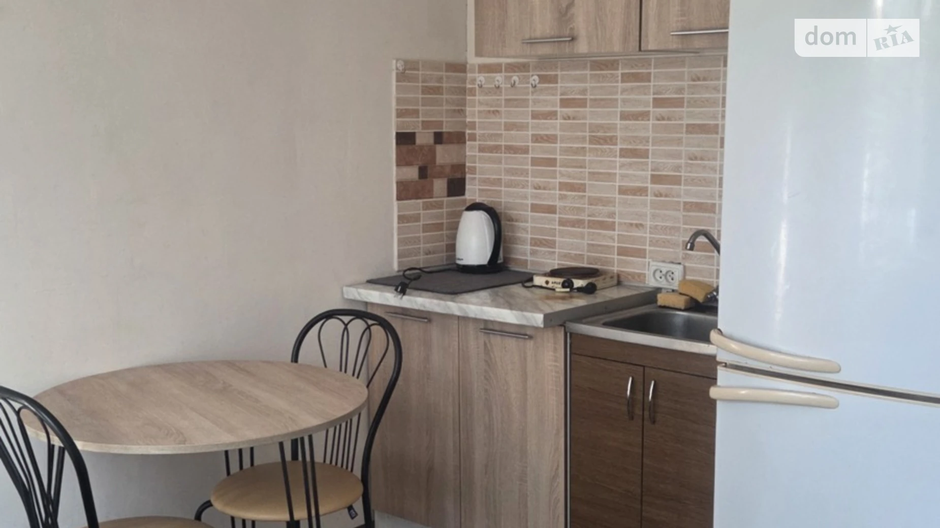 Сдается в аренду 1-комнатная квартира 21 кв. м в Днепре, ул. Соревнования - фото 3