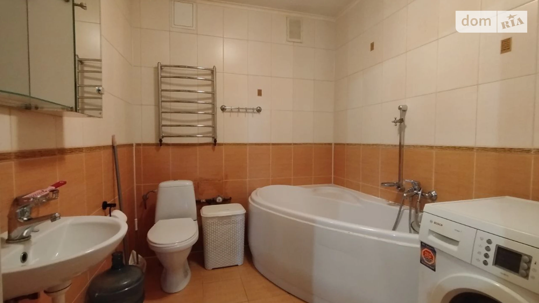 Сдается в аренду 3-комнатная квартира 60 кв. м в Ровно, просп. Генерала Безручка - фото 2